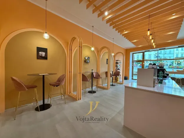 Pronájem obchodního prostoru, Olomouc, Dolní náměstí, 112 m2