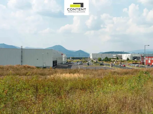 Pronájem skladu, Kadaň, Královský Vrch, 4142 m2