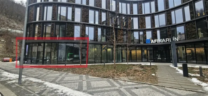 Pronájem obchodního prostoru, Praha - Karlín, Pernerova, 204 m2