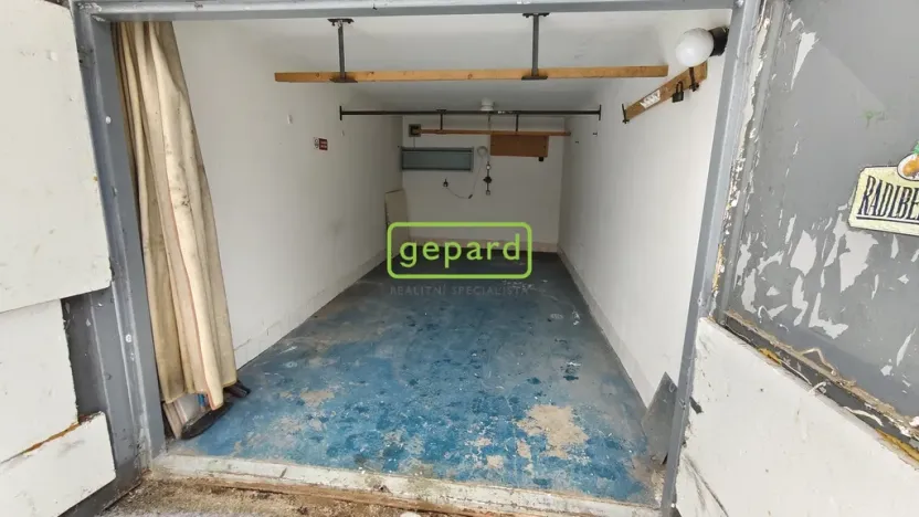 Prodej garáže, Brno - Lesná, 17 m2