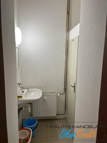 Pronájem obchodního prostoru, Přerov - Přerov I-Město, Žerotínovo nám., 108 m2