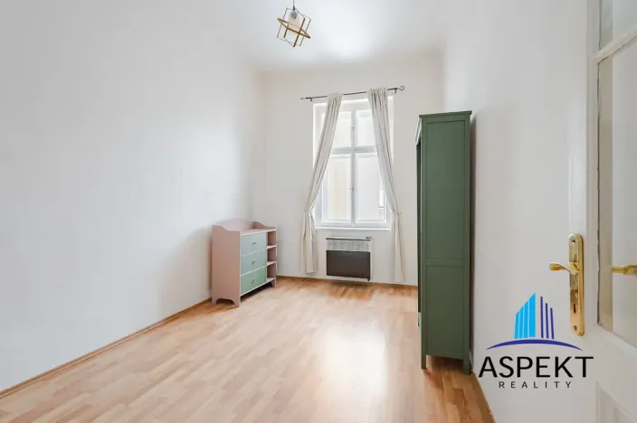 Pronájem bytu 2+1, Praha - Vinohrady, Belgická, 52 m2