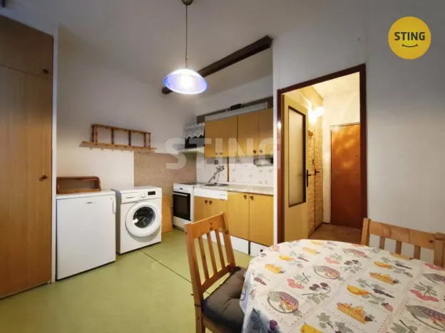 Pronájem bytu 1+1, Polná, Palackého, 33 m2