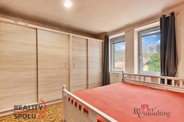 Prodej rodinného domu, Smržovka, Hlavní, 182 m2