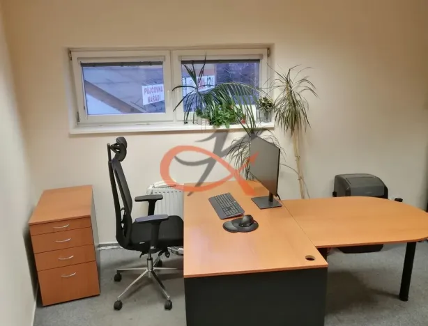 Pronájem kanceláře, Rožnov pod Radhoštěm, Meziříčská, 31 m2