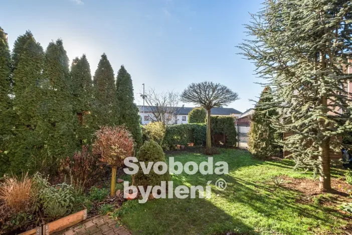 Pronájem bytu 2+kk, Nová Ves, Nad Obcí, 50 m2