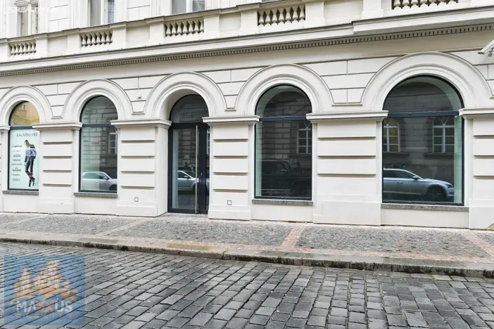 Pronájem kanceláře, Praha - Nové Město, Jindřišská, 242 m2