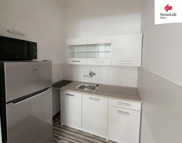 Pronájem bytu 1+kk, Úpice, Spojenců, 33 m2