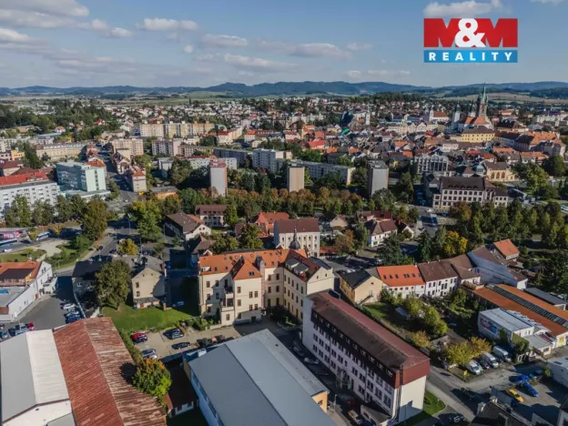 Prodej bytu 4+kk, Klatovy - Klatovy III, Husovo náměstí, 78 m2