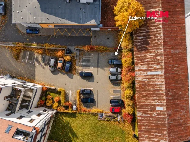 Prodej bytu 4+kk, Klatovy - Klatovy III, Husovo náměstí, 78 m2