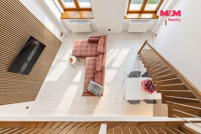 Prodej bytu 4+kk, Klatovy - Klatovy III, Husovo náměstí, 78 m2