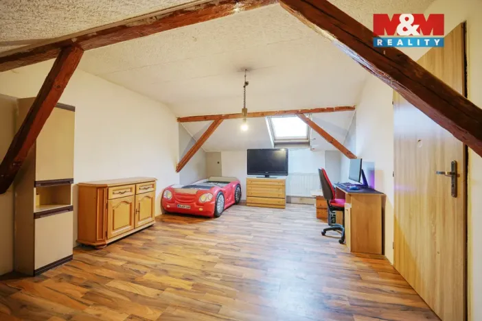 Prodej rodinného domu, Bezvěrov - Chudeč, 145 m2