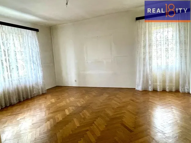 Prodej vily, Praha, Na pískách, 528 m2