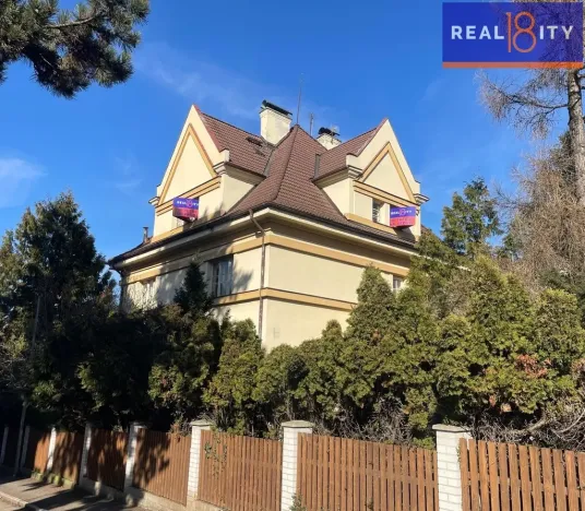 Prodej vily, Praha, Na pískách, 528 m2