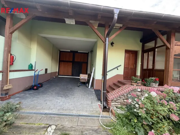 Prodej rodinného domu, Pelhřimov - Vlásenice, 364 m2