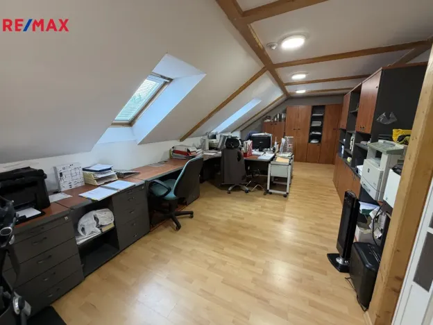 Prodej rodinného domu, Pelhřimov - Vlásenice, 364 m2