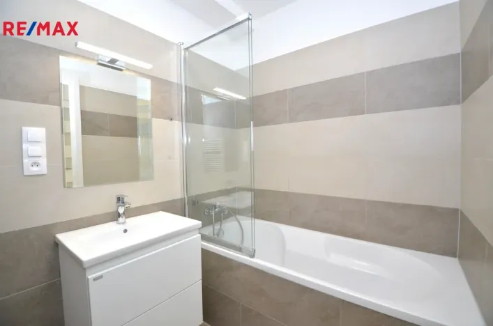 Pronájem bytu 2+kk, Uničov, Pionýrů, 64 m2