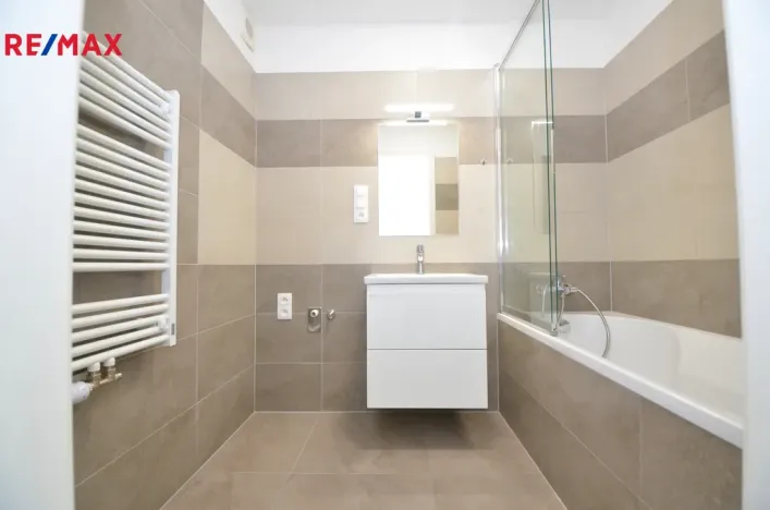 Pronájem bytu 2+kk, Uničov, Pionýrů, 64 m2