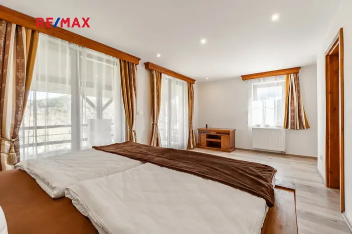 Prodej rodinného domu, Štěchovice, 170 m2