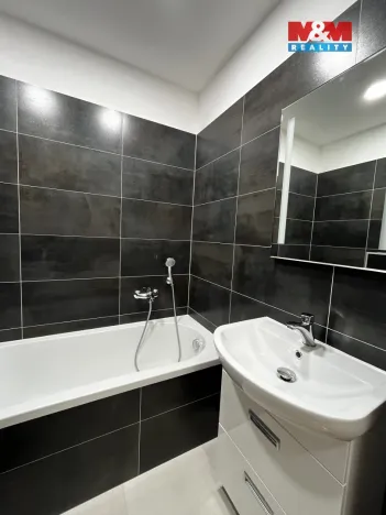 Pronájem bytu 1+1, Ústí nad Labem - Ústí nad Labem-centrum, Masarykova, 40 m2