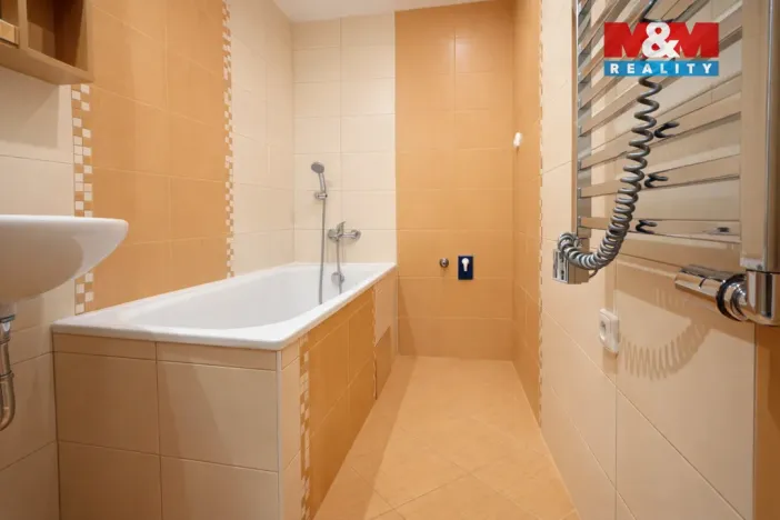 Pronájem bytu 2+kk, Kladno - Kročehlavy, Ostravská, 31 m2