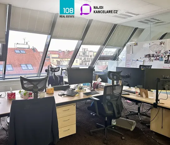 Pronájem kanceláře, Praha - Nové Město, Spálená, 1951 m2
