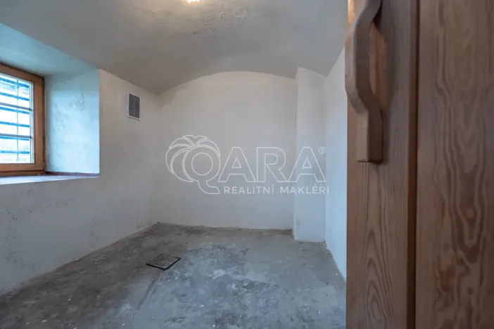 Pronájem obchodního prostoru, Mladá Boleslav - Mladá Boleslav I, Vodkova, 298 m2