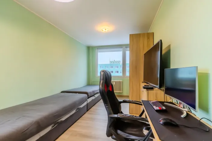 Prodej bytu 3+1, Kladno - Kročehlavy, Litevská, 76 m2