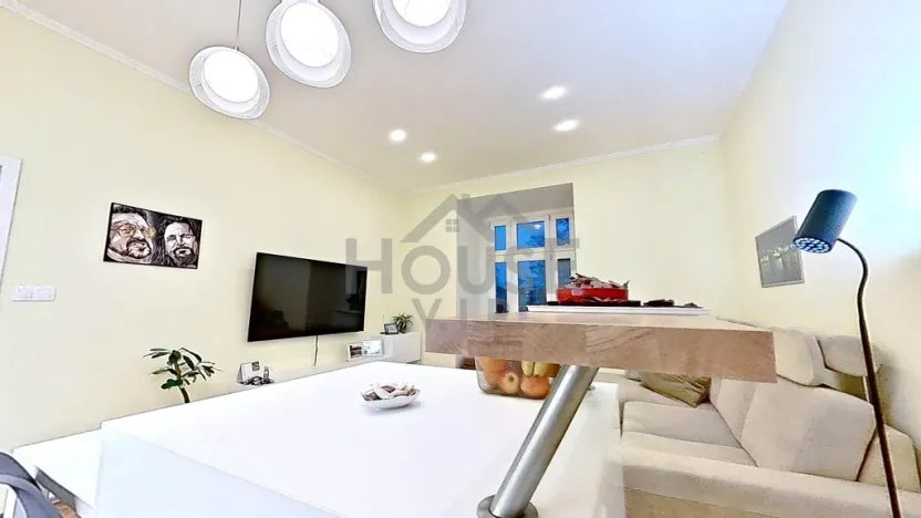 Prodej bytu 3+kk, Praha - Smíchov, Svornosti, 75 m2