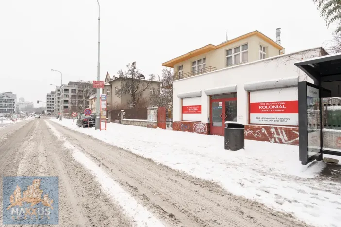 Pronájem obchodního prostoru, Praha - Strašnice, Počernická, 140 m2