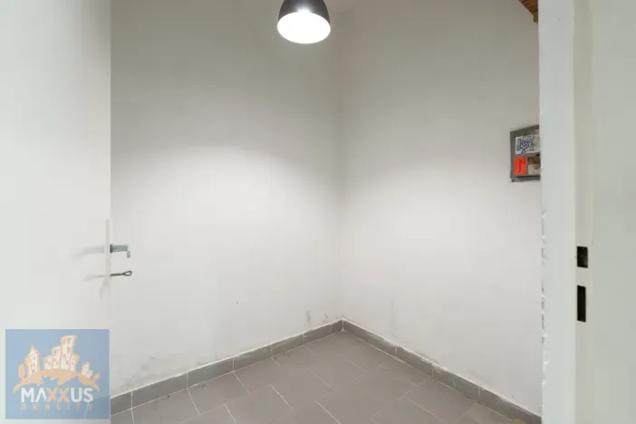 Pronájem obchodního prostoru, Praha - Strašnice, Počernická, 140 m2