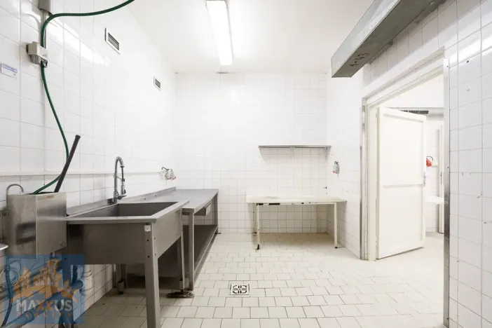 Pronájem obchodního prostoru, Praha - Strašnice, Počernická, 140 m2