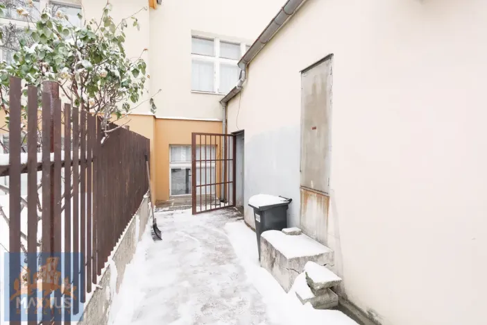 Pronájem obchodního prostoru, Praha - Strašnice, Počernická, 140 m2