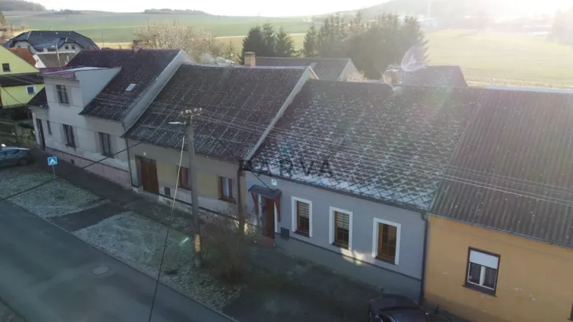 Prodej rodinného domu, Radnice, Ke Skomelnu, 81 m2