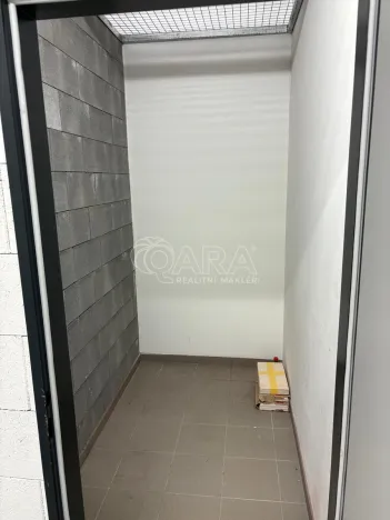 Pronájem bytu 1+kk, Praha - Stodůlky, Holýšovská, 12052 m2