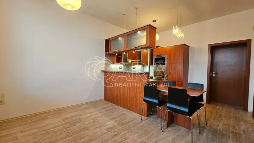 Pronájem bytu 3+kk, Trutnov - Střední Předměstí, Blanická, 76 m2