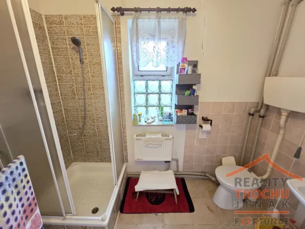 Prodej rodinného domu, Jičín - Robousy, 88 m2