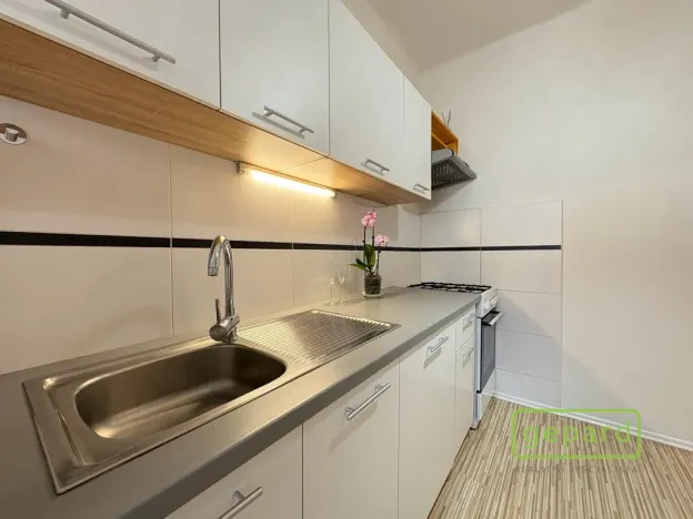 Pronájem bytu 1+1, Brno - Královo Pole, Bulharská, 40 m2