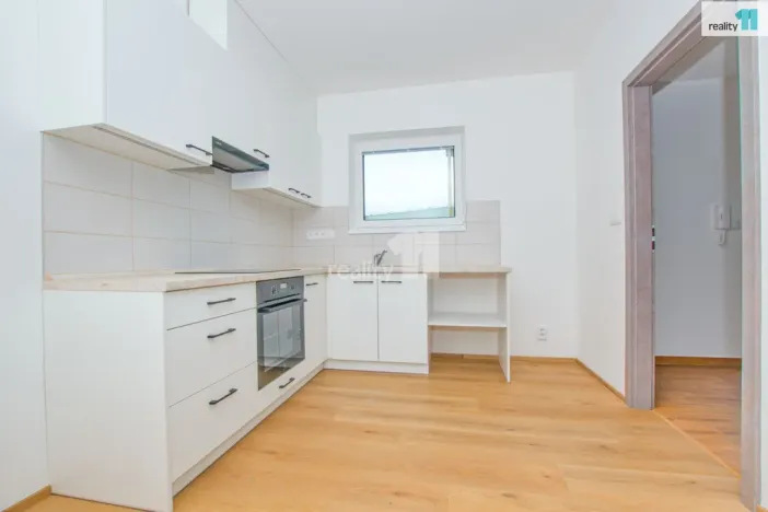 Pronájem bytu 1+kk, Liberec - Liberec XI-Růžodol I, Londýnská, 38 m2