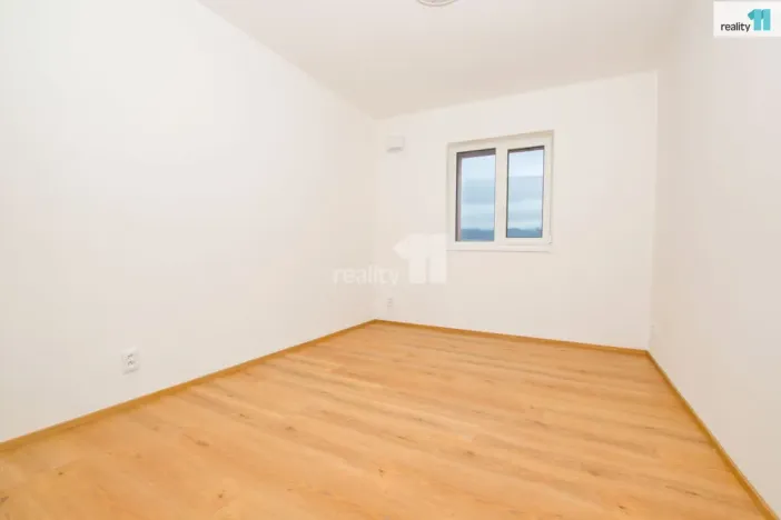 Pronájem bytu 1+kk, Liberec - Liberec XI-Růžodol I, Londýnská, 38 m2