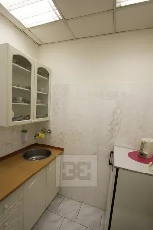 Pronájem kanceláře, Praha - Nové Město, Senovážné náměstí, 22 m2