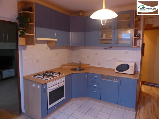 Pronájem bytu 1+1, Cheb, Přátelství, 35 m2