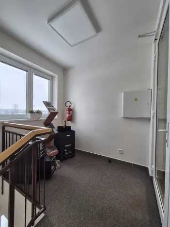 Pronájem kanceláře, Brno, Hněvkovského, 79 m2