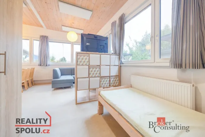 Pronájem bytu 1+kk, Světice, K Dálnici, 42 m2