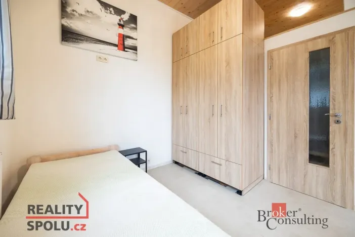 Pronájem bytu 1+kk, Světice, K Dálnici, 42 m2