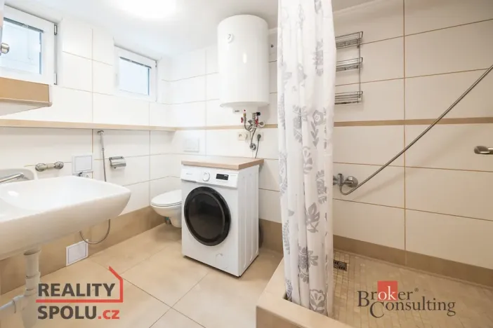 Pronájem bytu 1+kk, Světice, K Dálnici, 42 m2