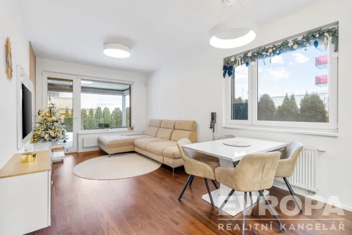 Prodej bytu 3+kk, Praha - Hloubětín, Waltariho, 78 m2