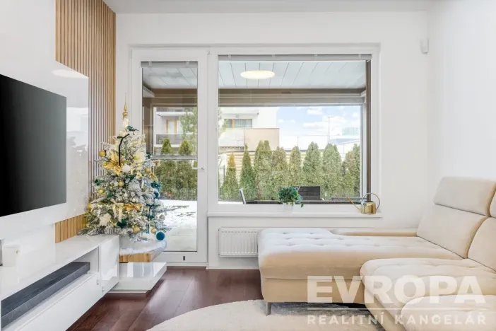 Prodej bytu 3+kk, Praha - Hloubětín, Waltariho, 78 m2