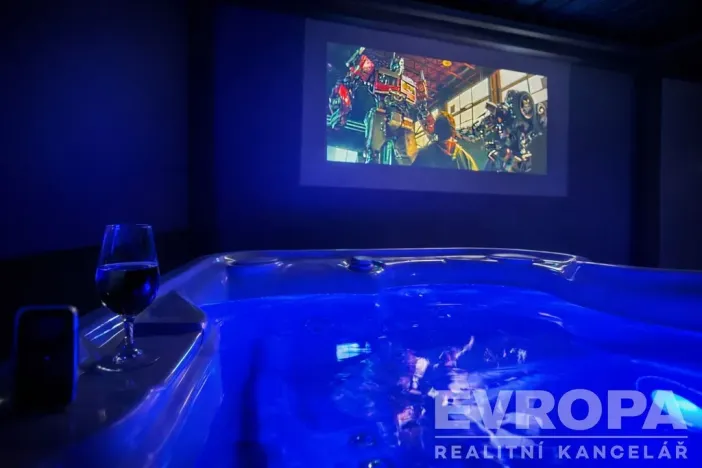 Prodej bytu 3+kk, Praha - Hloubětín, Waltariho, 78 m2