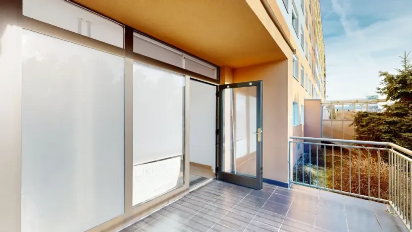 Pronájem kanceláře, Praha - Horní Měcholupy, Milánská, 27 m2